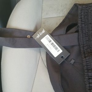 Nasty Gal Black Buckle Crop Top New Small